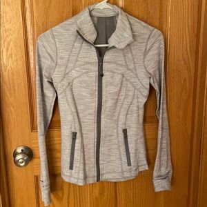 Adorable Lululemon size 4 jacket